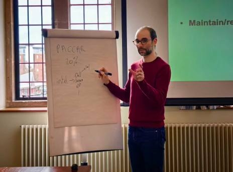 剑桥大学博士后研究学员赴英国本校研讨图片4